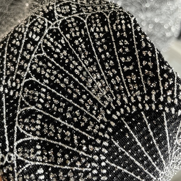 Long sleeve black and silver sparkly dress - Picture 4 of 4